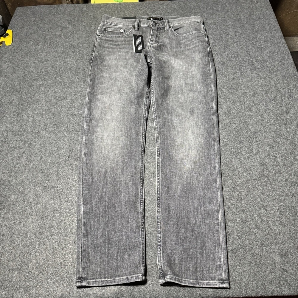 Banana Republic Men's‎ Straight Fit Size 28x28 Rapid Movement Stretch Denim New